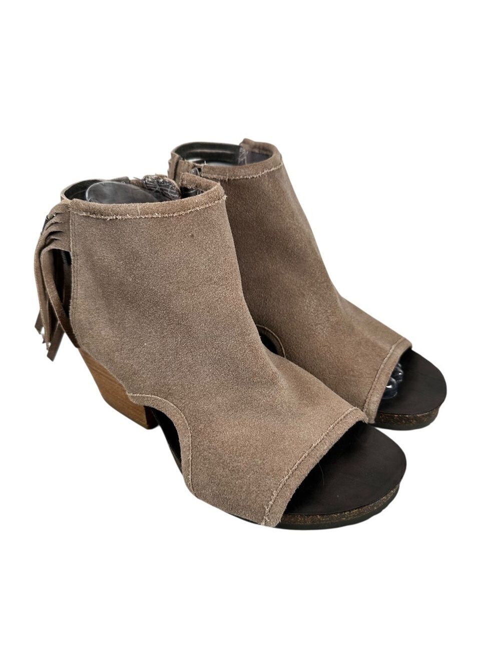 OTBT Free Spirit Fringe Suede Western Festival Cutout Booties Womens 10
